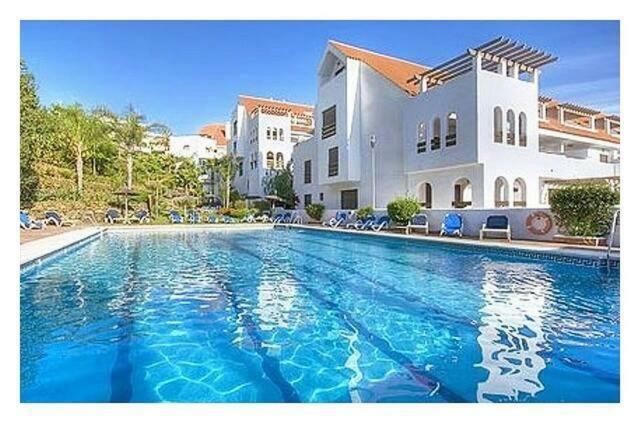 La Maestranza, Puerto Banus Apartment Marbella Exterior photo